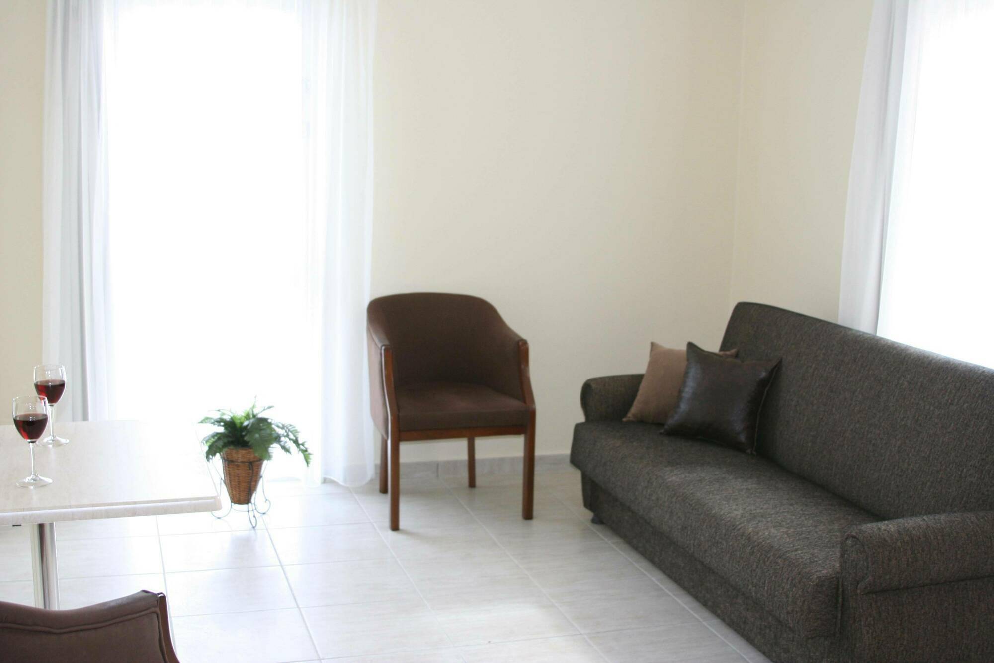 Mackenzie Beach Hotel Larnaca Chambre photo